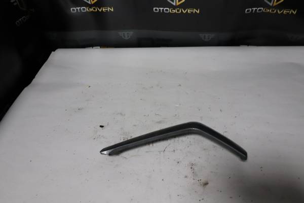 FORD CUSTOM 310 L 125 PS ÇIKMA PARÇA  İÇ AYNA PLASTİĞİ (2)